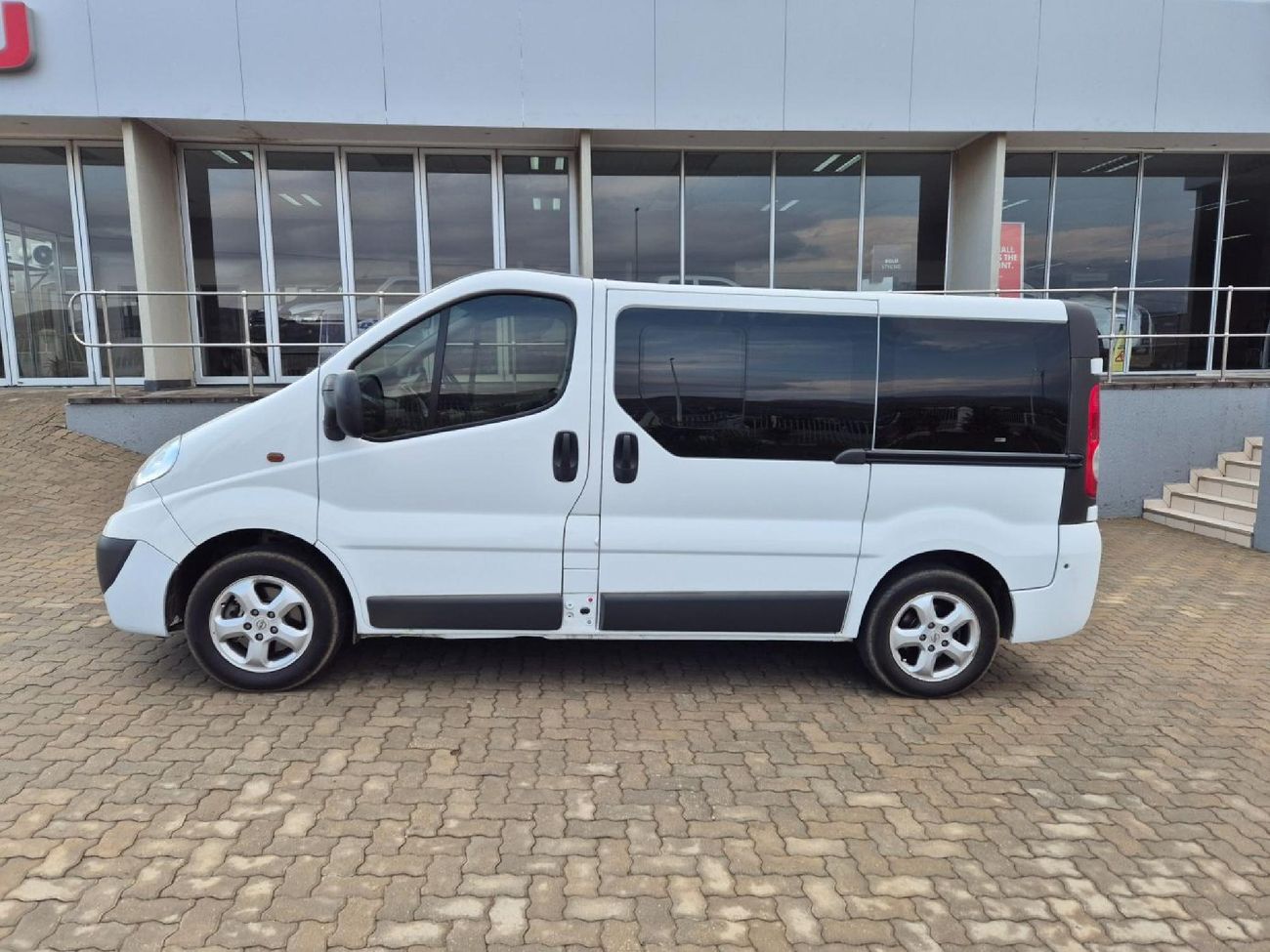 Vivaro Cdti Vivaro Seater For Sale Opel Vivaro CDTi Bus For Sale