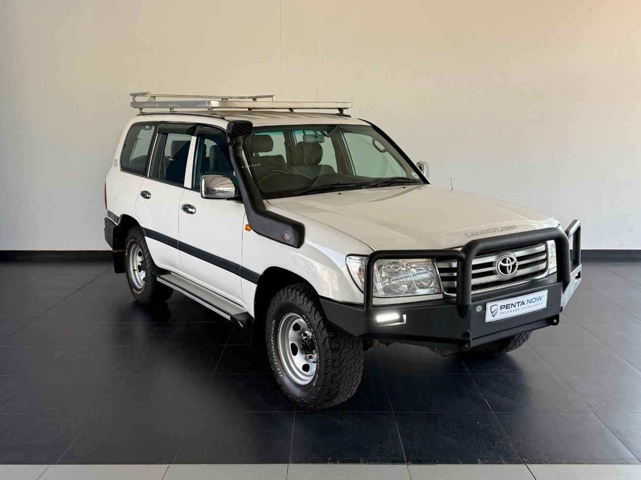 Toyota Land Cruiser 100 For Sale in Pretoria (New and Used) - Cars