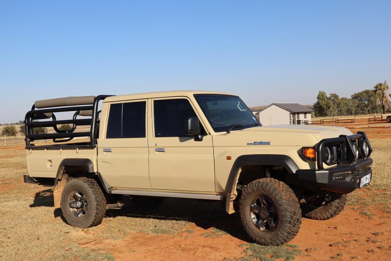 Toyota Land Cruiser 79 2.8 GD 6 Double Cab Bakkie For Sale in