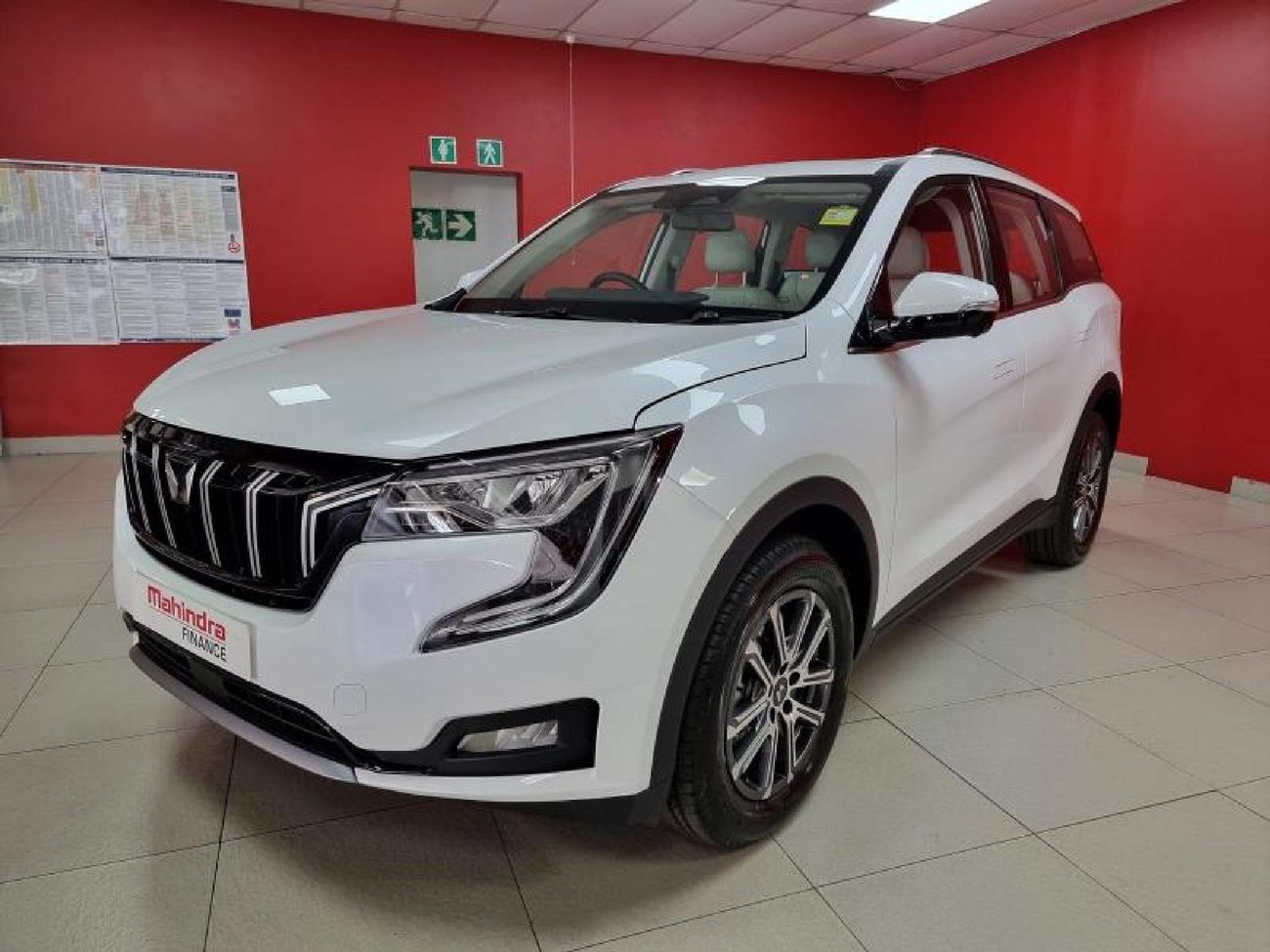 2024 Mahindra XUV 700 2.0 AX7L Auto 7-Seat