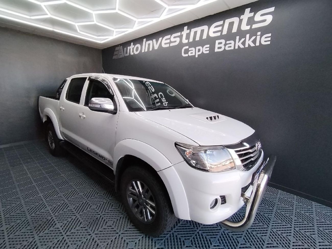 2016 Toyota Hilux 2.5 D-45 Raised Body SRX Legend 45 Double-Cab