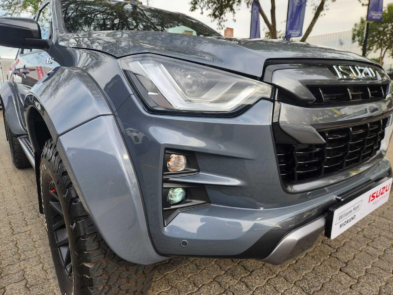 2024 Isuzu D-Max Arctic 4×4 Auto Double-Cab