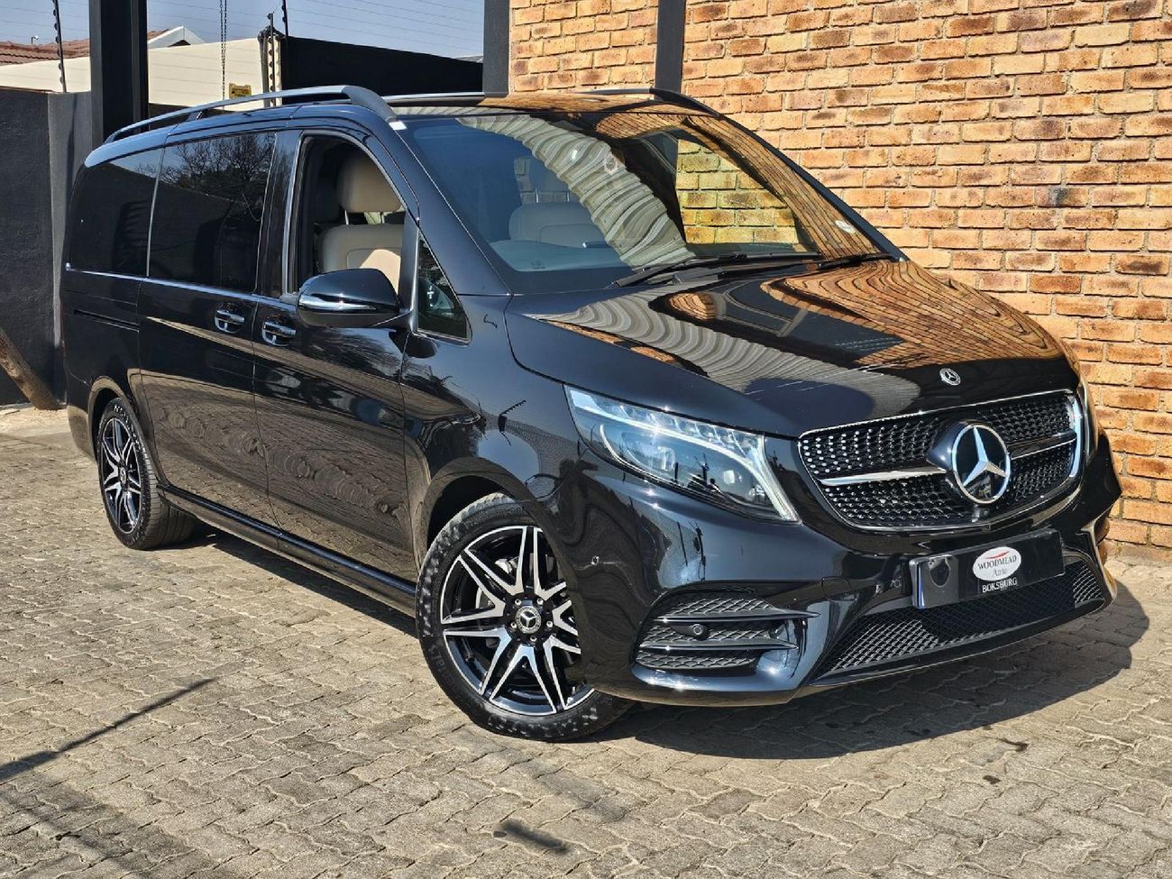 2024 Mercedes-Benz V-Class V 300d Exclusive