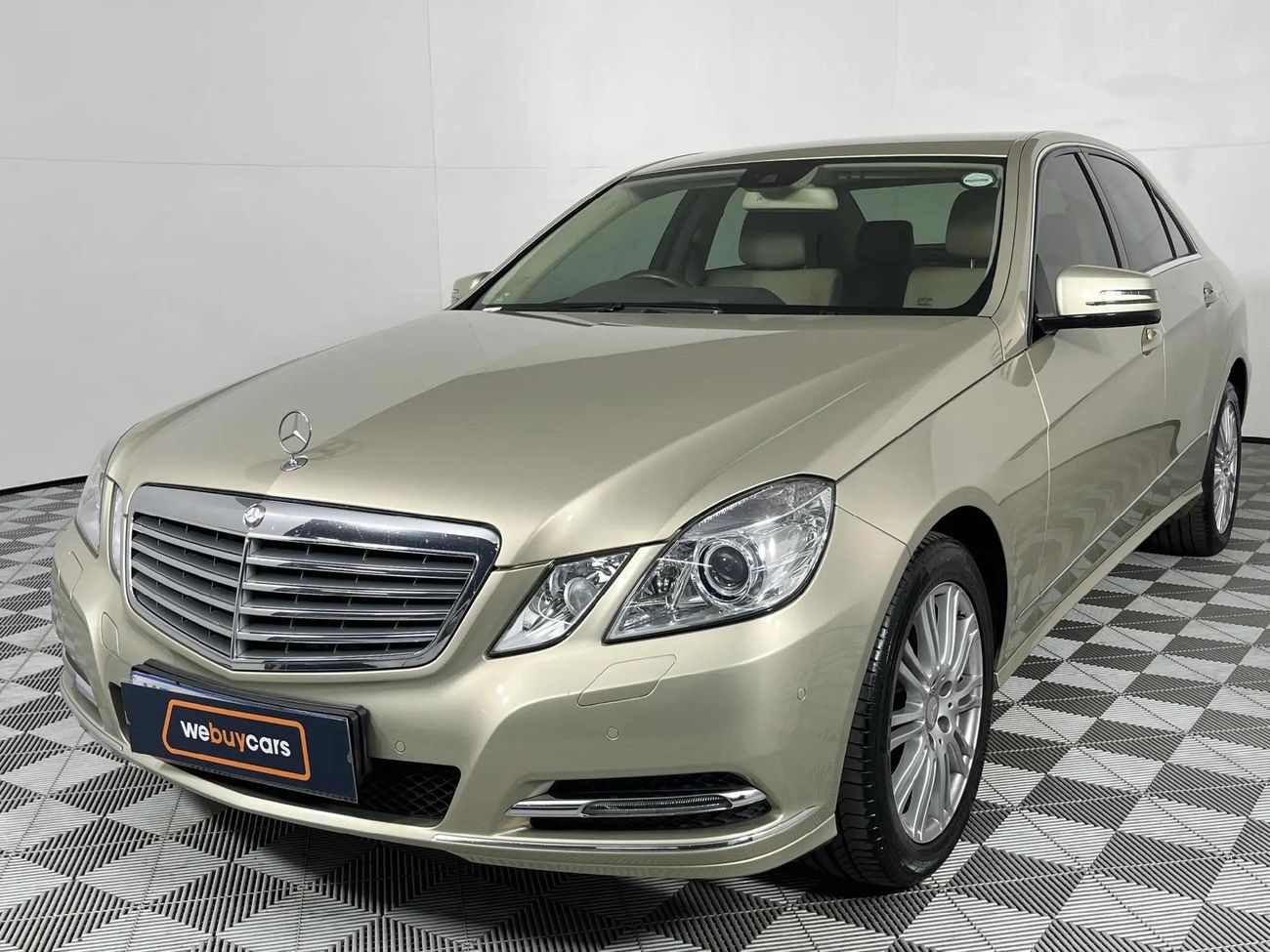 2013 Mercedes-Benz E-Class E 200 CGI BE