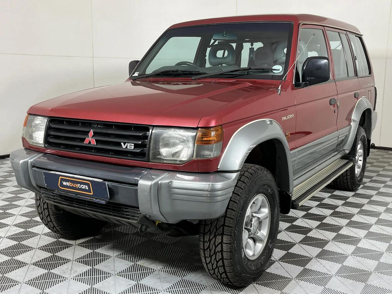 2000 Mitsubishi Pajero 3.5 GLS