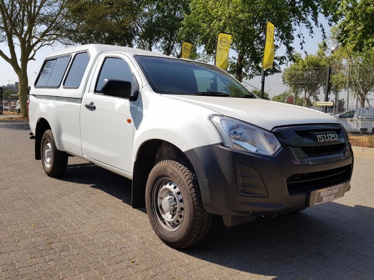 2024 Isuzu D-Max 250C Fleetside Single-Cab