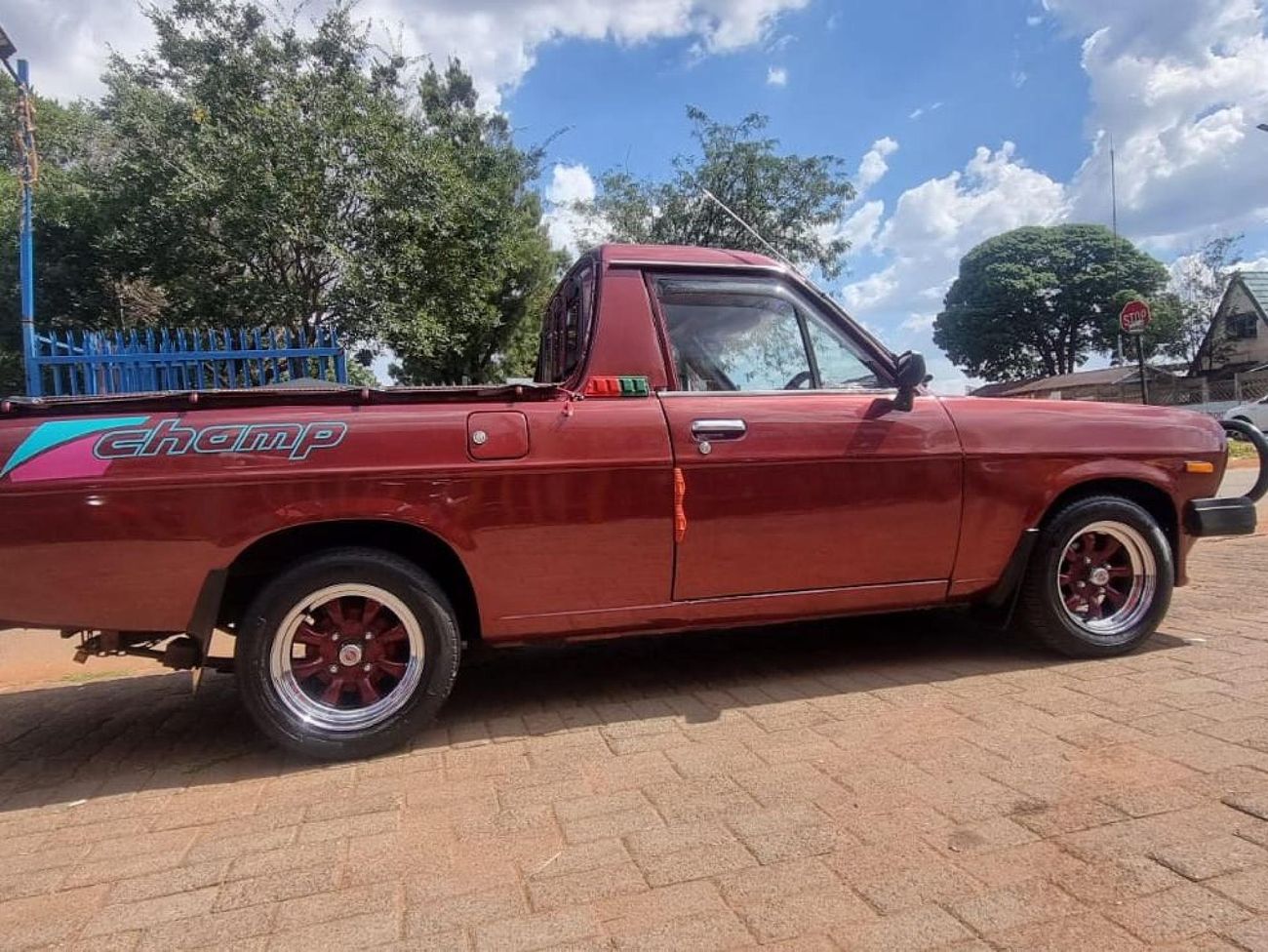 1991 Nissan 1400 Champ