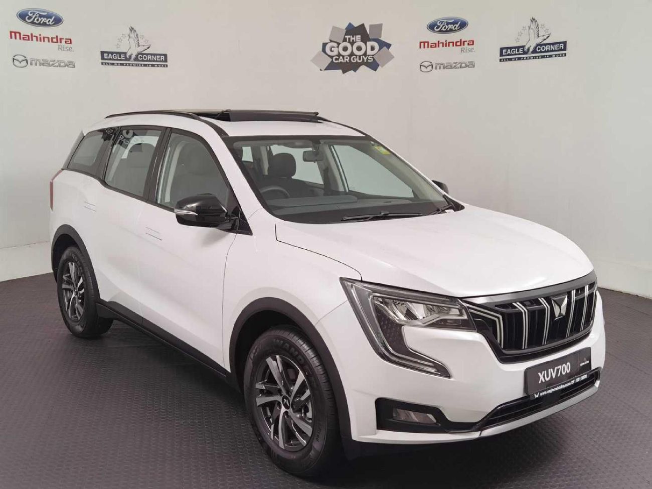 2024 Mahindra XUV 700 2.0 AX5 Auto