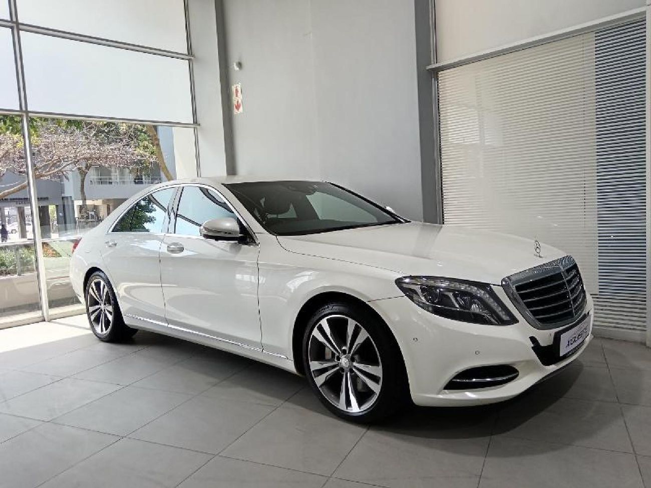 2014 Mercedes-Benz S-Class S 500 L BE