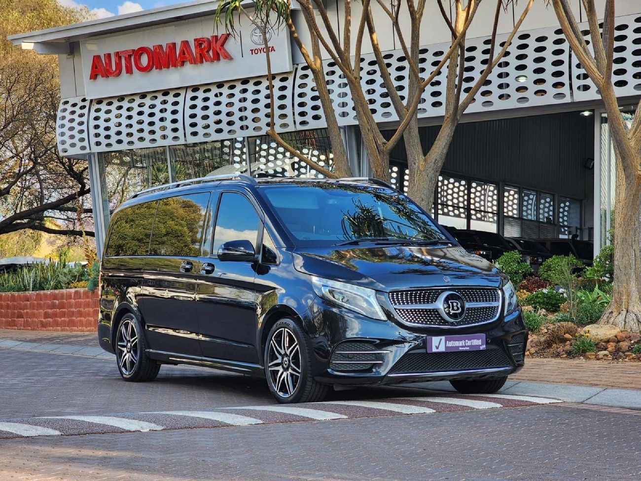 2021 Mercedes-Benz V-Class V 300d Exclusive