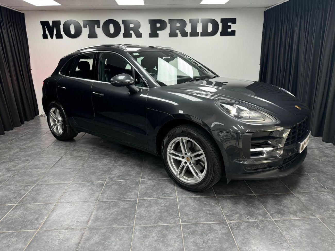 2021 Porsche Macan