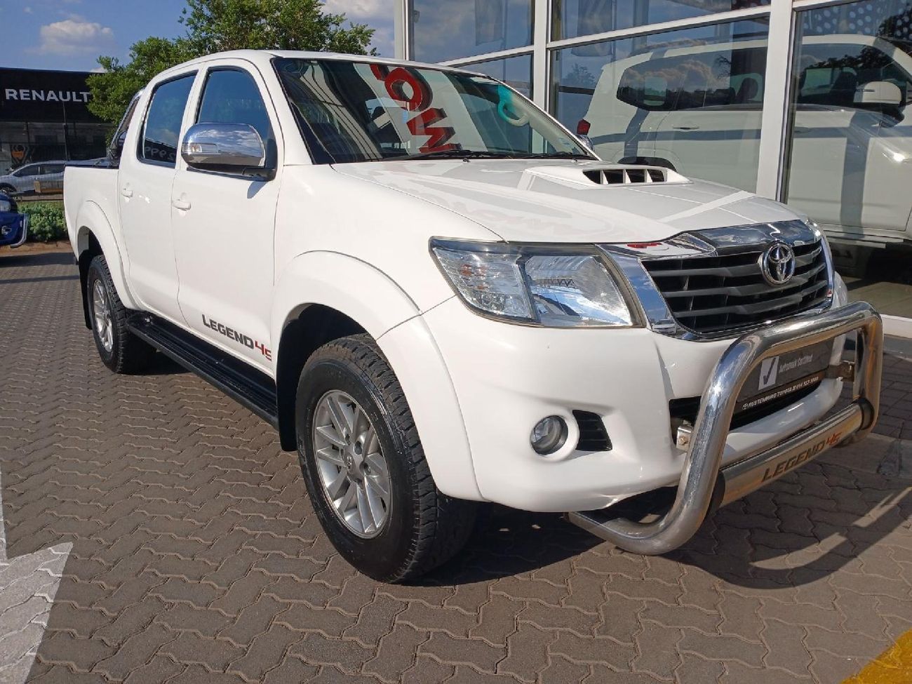 2016 Toyota Hilux 2.5 D-45 Raised Body SRX Legend 45 Double-Cab