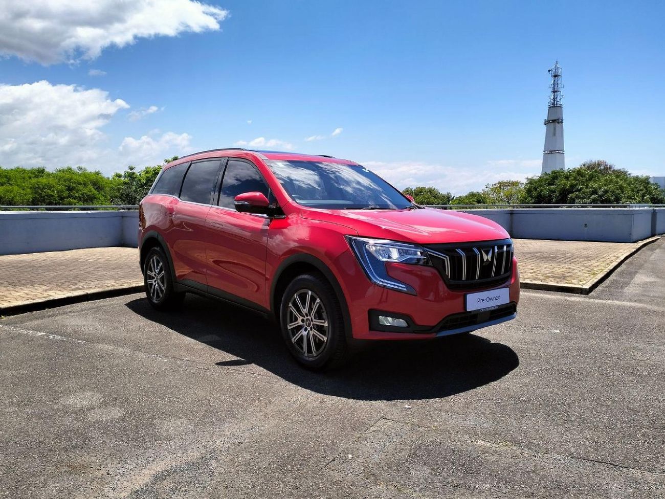 2024 Mahindra XUV 700 2.0 AX7 Auto 7-Seat