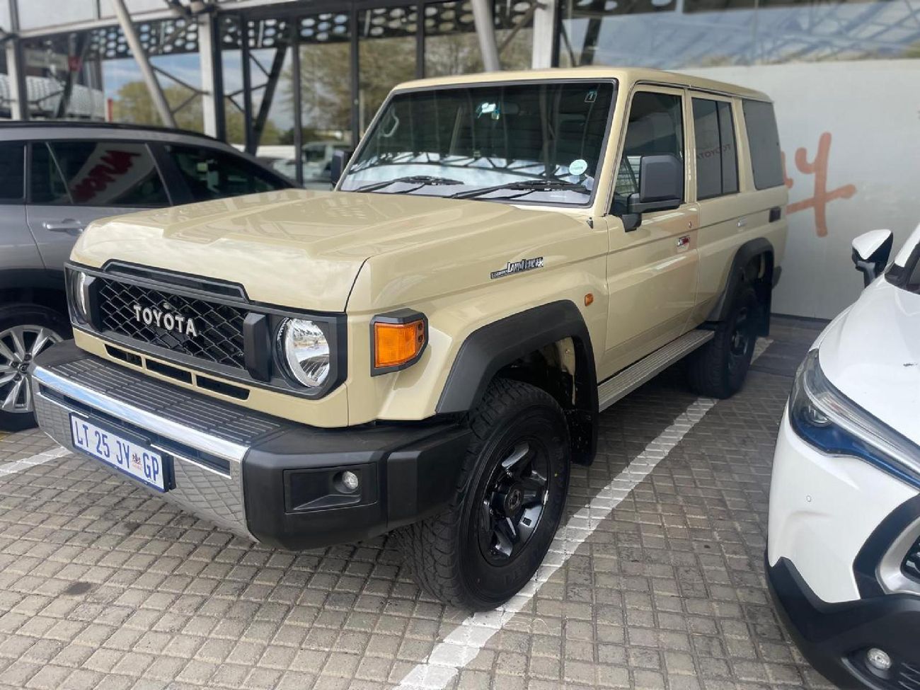 2024 Toyota Land Cruiser 76 2.8GD-6 Station Wagon LX