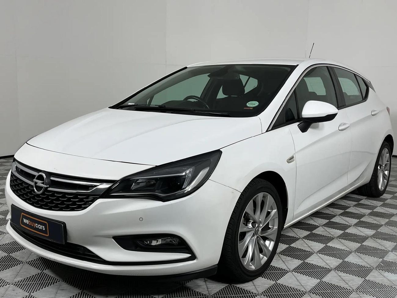 2017 Opel Astra 1.0T Enjoy 5-dr