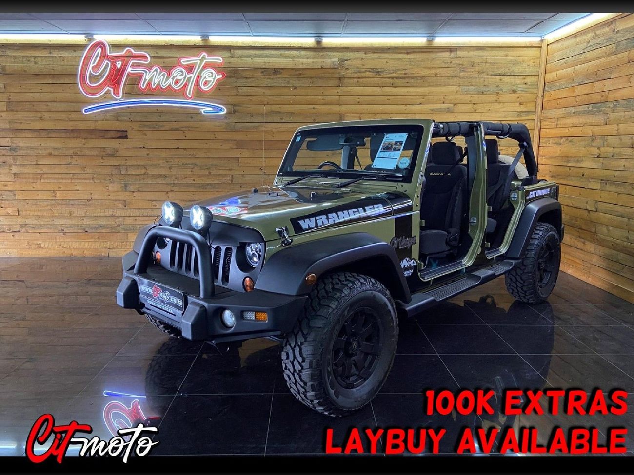 2014 Jeep Wrangler Unlimited Sahara 3.6 V6 Auto