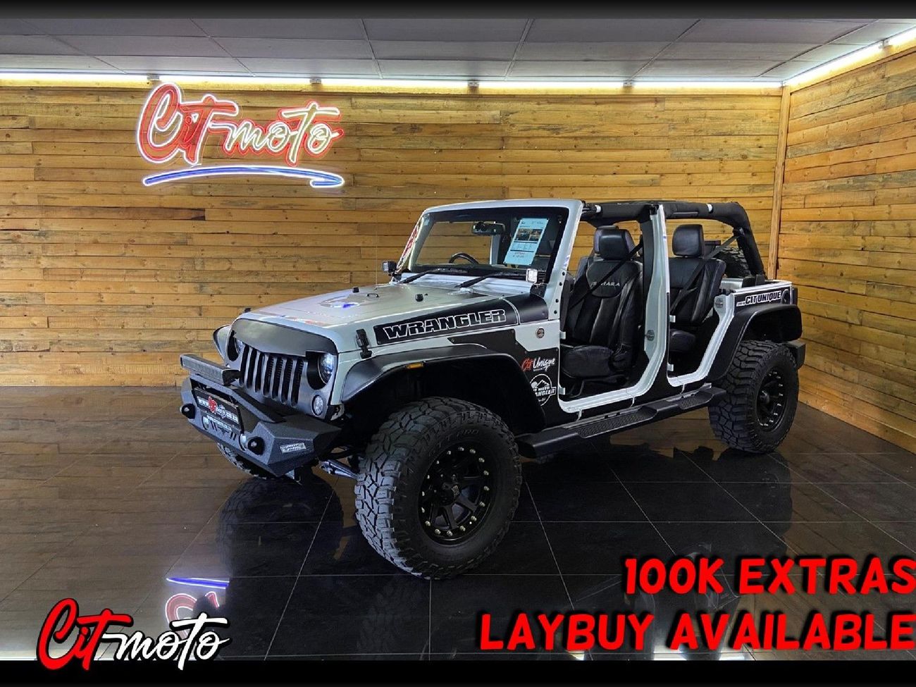 2016 Jeep Wrangler Unlimited Sahara 3.6 V6 Auto