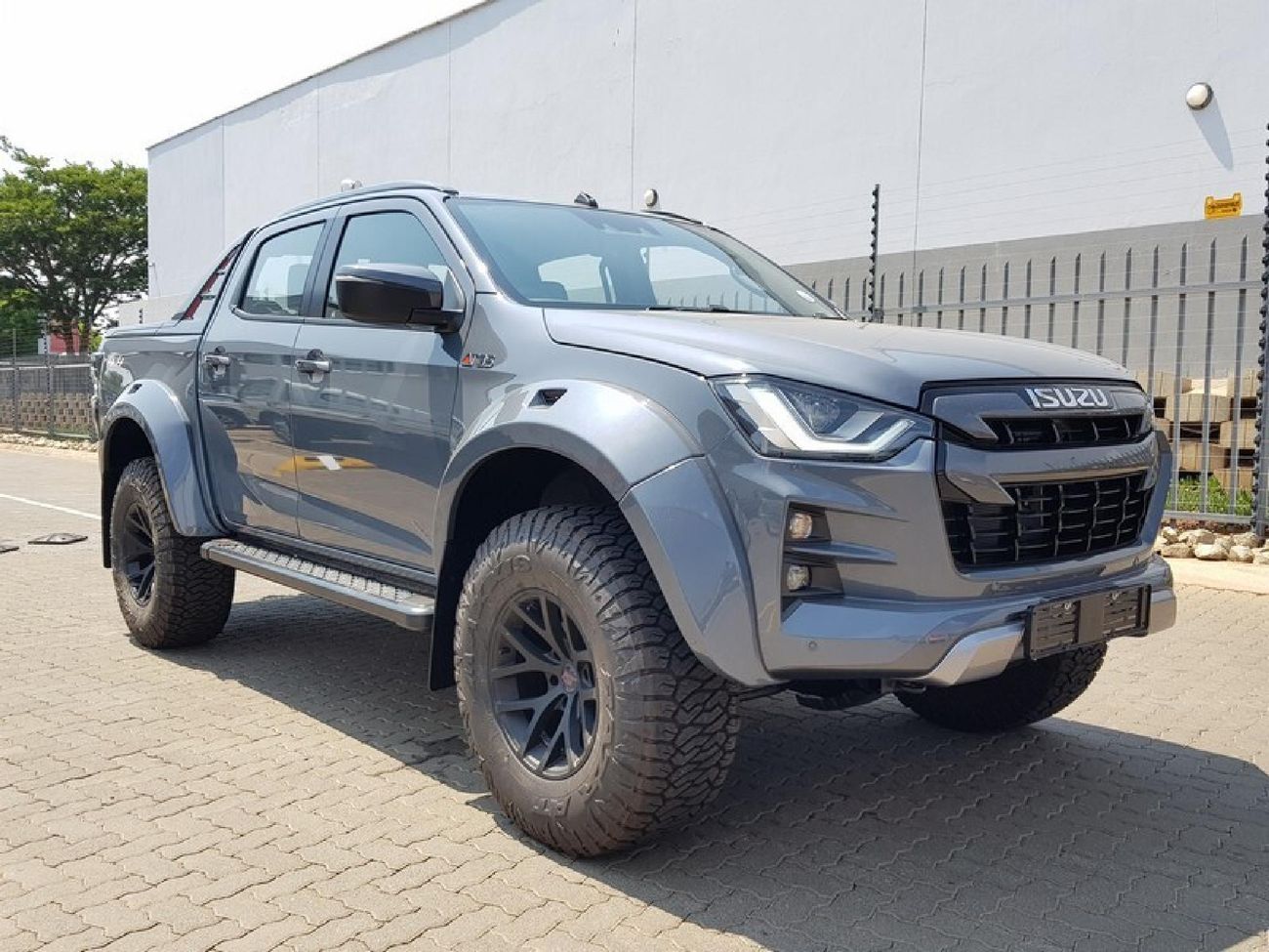 2024 Isuzu D-Max 3.0 TD AT35 4×4 Auto Double-Cab