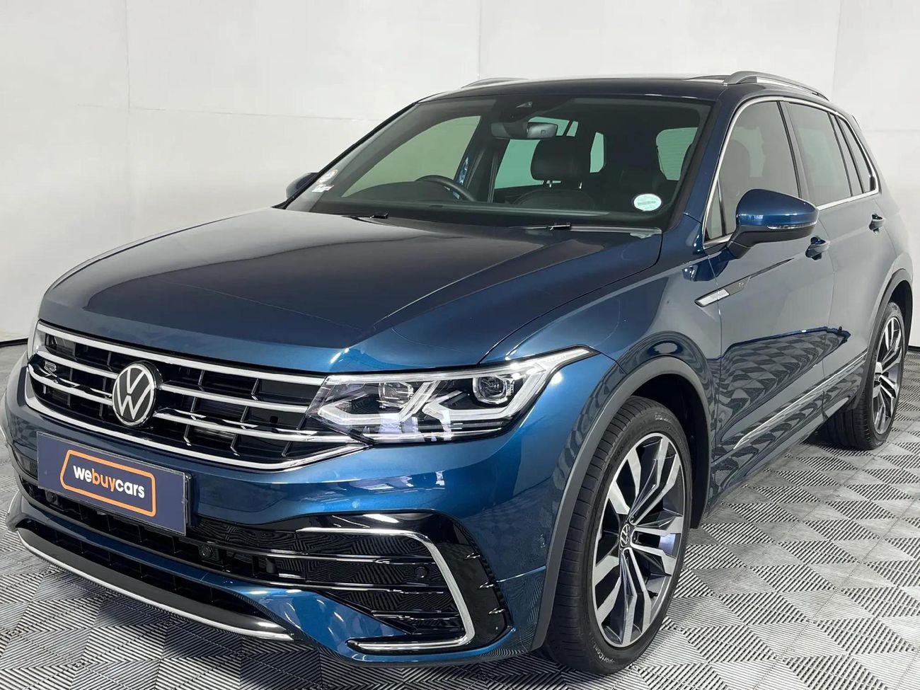 2023 Volkswagen Tiguan 2.0 TSI R-Line 4Motion DSG Auto (162kW)