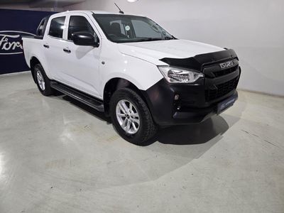 Isuzu D Max 1 9 Double Cab Bakkie For Sale New And Used Cars co za isuzu-d-max-1-9-double-cab-bakkie-for-sale-new-and-used-cars-co-za