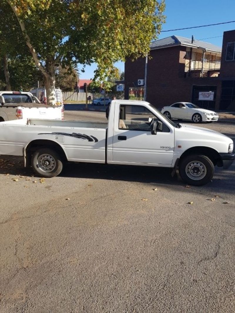 1997 Isuzu KB Series Kb 200 Lwb Pu Sc North West Province Klerksdorp_1