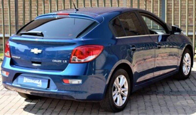 Used Chevrolet Cruze 1.6 LS Hatch for sale in Gauteng