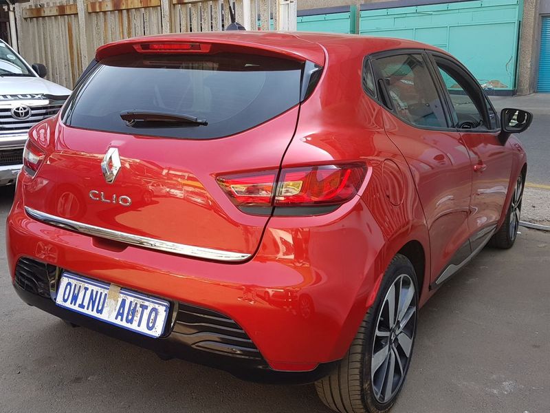 Used Renault Clio 1.4 Expression for sale in Gauteng ...