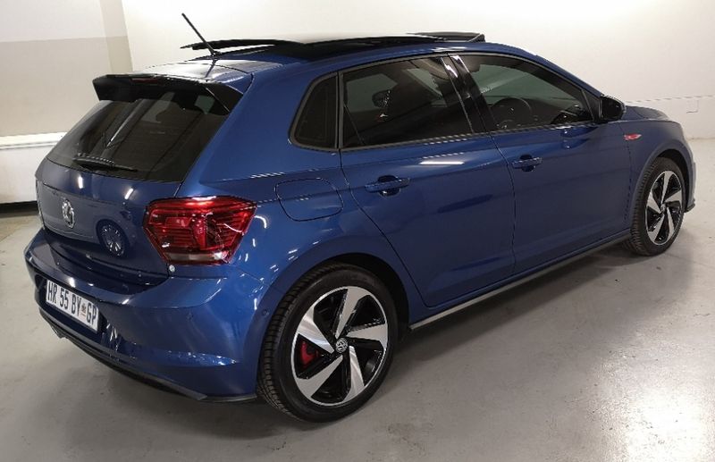 Volkswagen polo 2