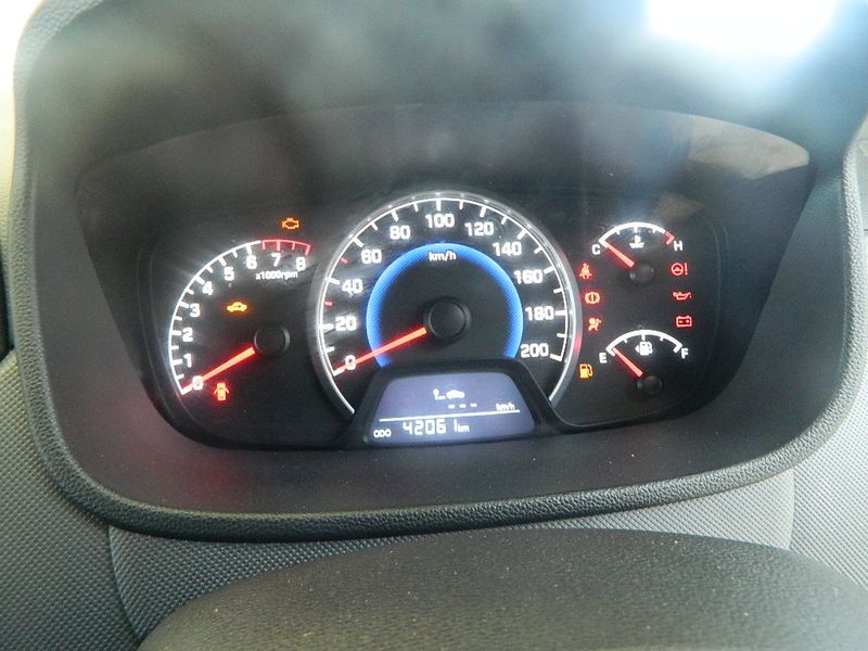 Used Hyundai i10 GRAND i10 1.25 Motion for sale in Western ...