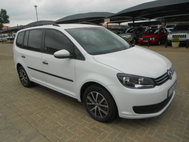 Vw Touran Cars Seater 7