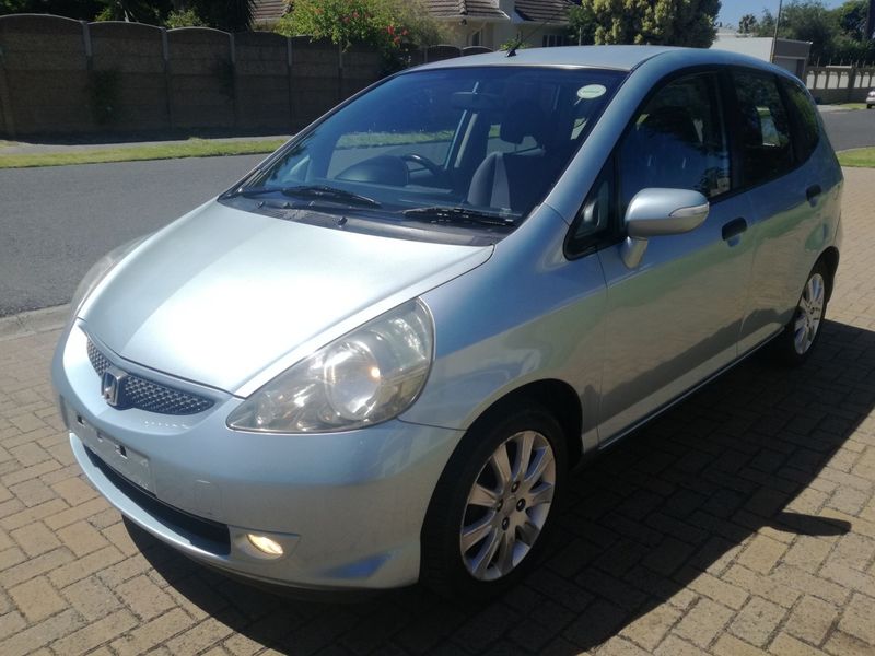 Used Honda Jazz 14 Cvt Automatic For Sale In Western Cape Carsco