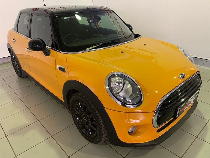 Used Mini Cooper 5 Door Xs52 For Sale In Gauteng Carscoza Id