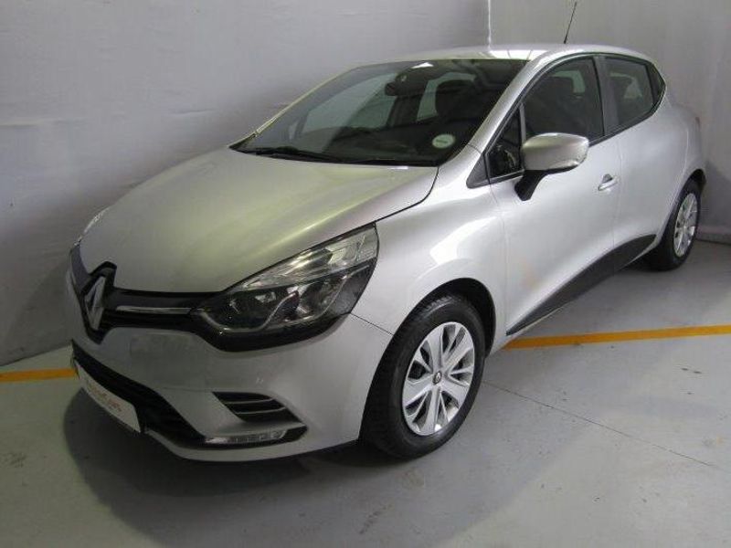 Used Renault Clio Iv 900t Authentique 5 Door 66kw For