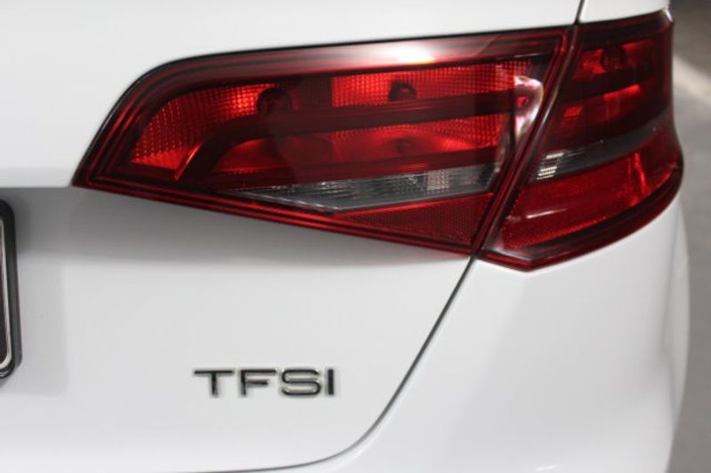 Used Audi A3 Sportback 1 8t Fsi Se Stronic For Sale In