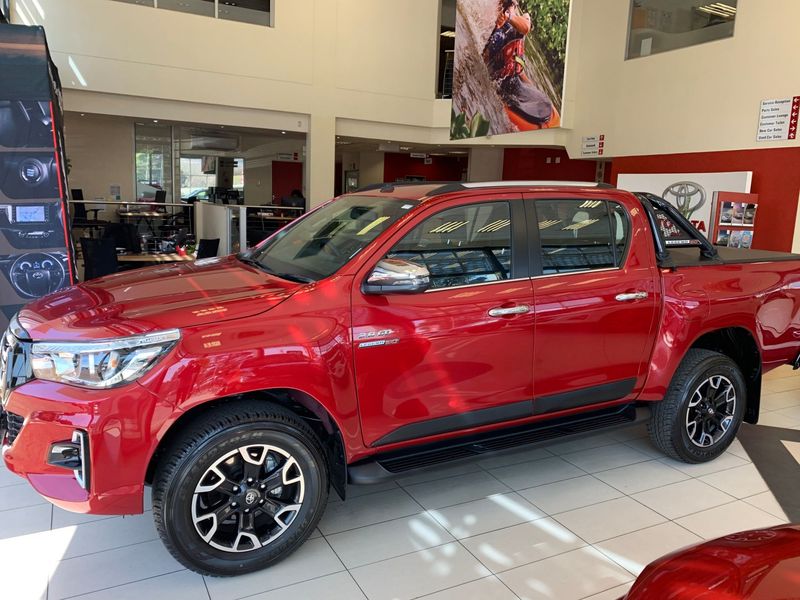 Used Toyota Hilux 2 8 Gd 6 Rb Auto Raider Double Cab