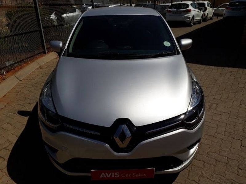 Used Renault Clio Iv 900 T Expression 5 Door 66kw For