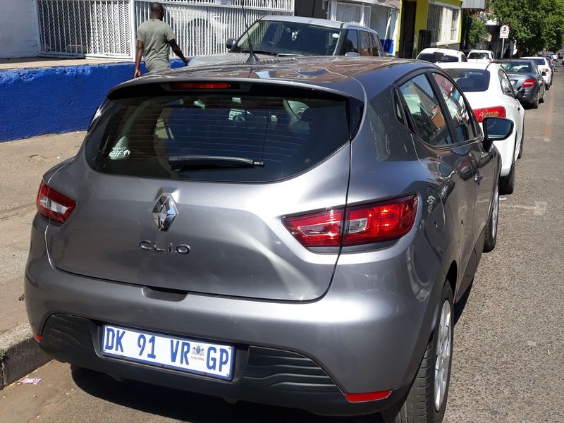 Used Renault Clio Iv 900 T Expression 5 Door 66kw For