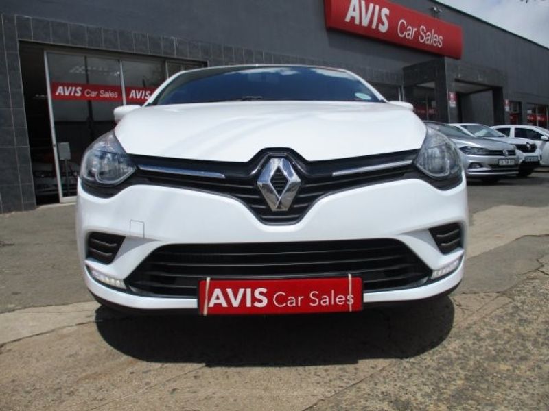 Used Renault Clio Iv 900t Authentique 5 Door 66kw For