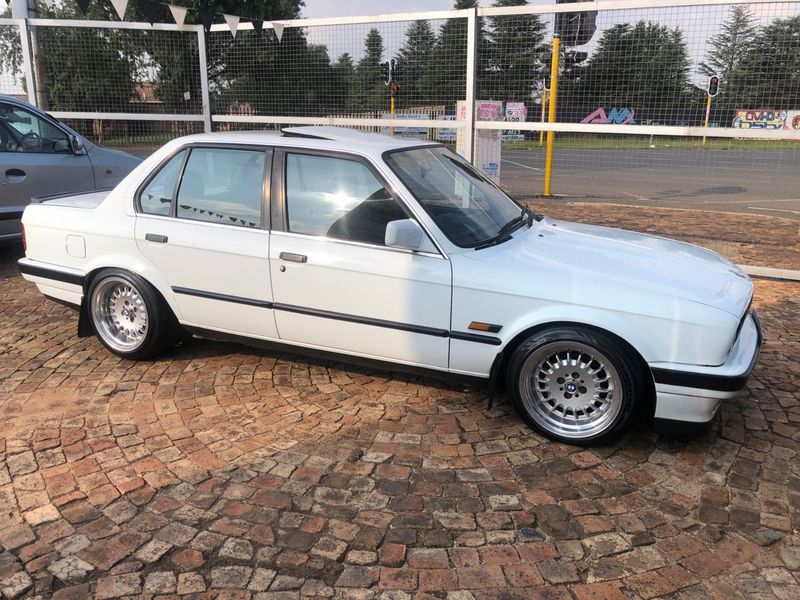 Used Bmw 3 Series 325i 4d Exec E30 For Sale In Gauteng