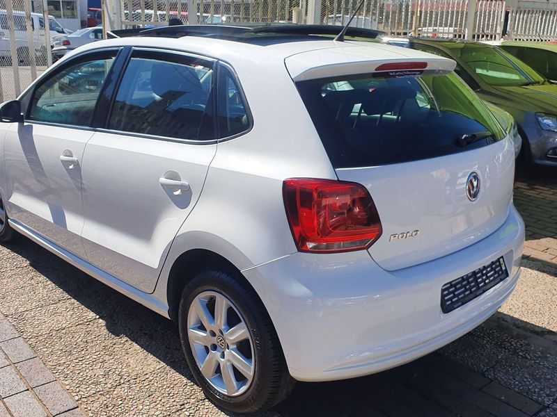 Used Volkswagen Polo Comfortline 5dr for sale in Gauteng Cars co za 