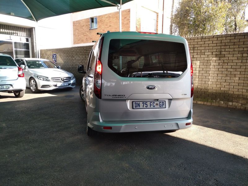 Ford tourneo 2015
