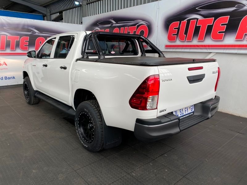 used toyota hilux 2.4 gd-6 rb srx auto double cab bakkie