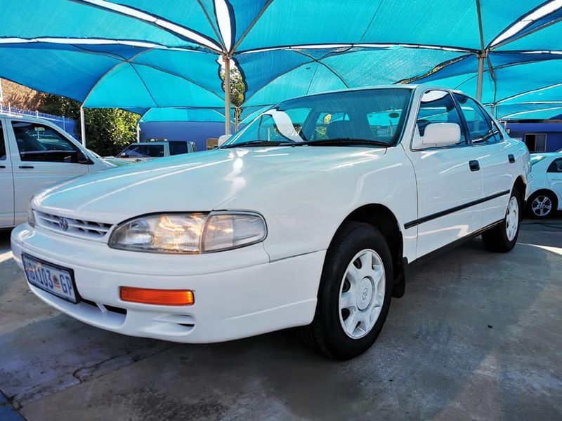 Toyota camry 200