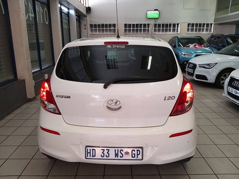 Used Hyundai i20 standard bank repo, full house, for sale in Gauteng