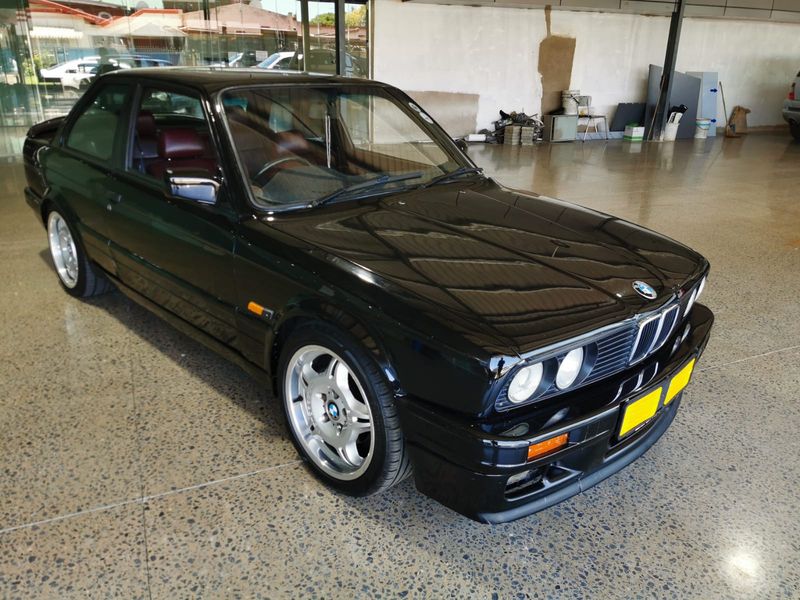 Bmw e30 325is