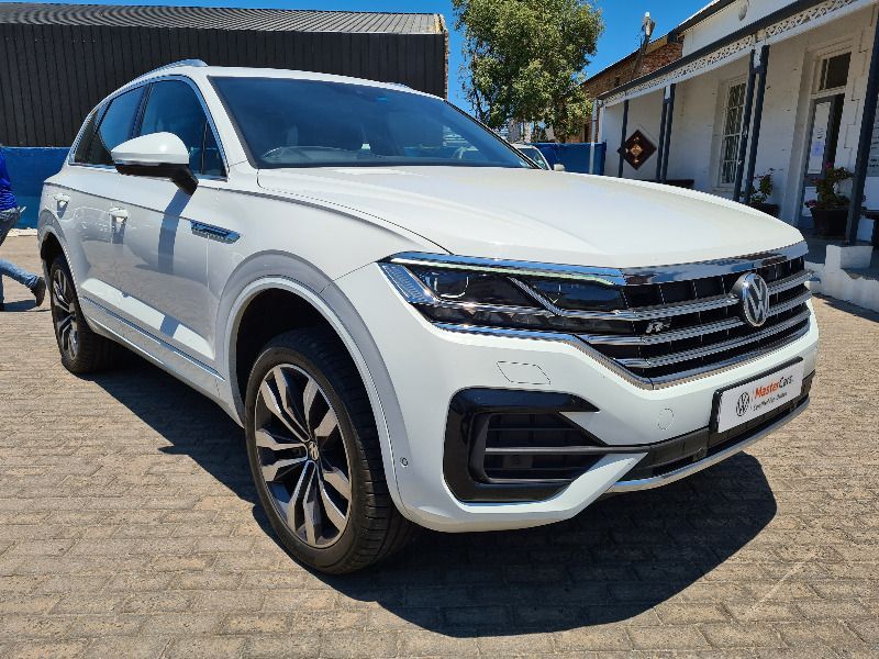 Лобовое стекло touareg gp Лобовое стекло touareg gp