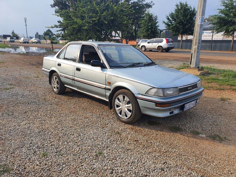 Used Toyota Corolla 1.6 Gls Sprinter for sale in Gauteng Cars.co.za