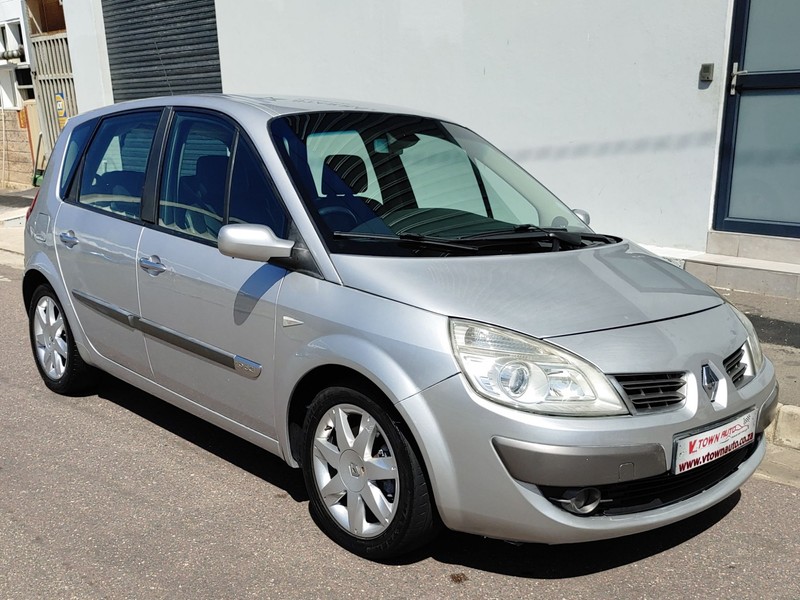 Used Renault Scenic II 1.9 dCi Navigator for sale in