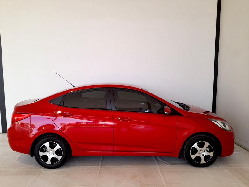 Used Hyundai Accent 1.6 GLS | Fluid for sale in Gauteng - Cars.co.za