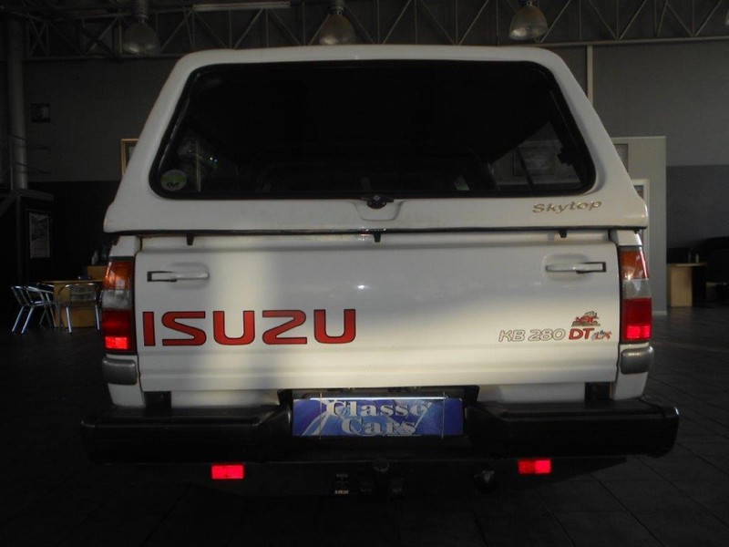 Used Isuzu KB 280 DT LX 4x2 DoubleCab for sale in Gauteng Cars.co.za (ID7422855)